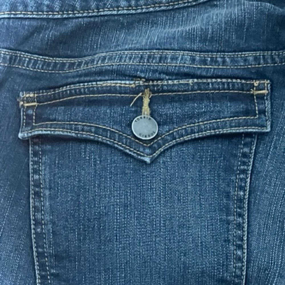 TORRID Denim Medium Blue Sophia Crop Button Pocket Jeans Size 12 NWT - Picture 9 of 14